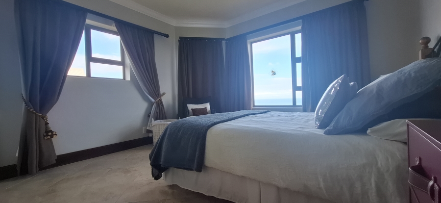 4 Bedroom Property for Sale in Blue Horizon Bay Eastern Cape